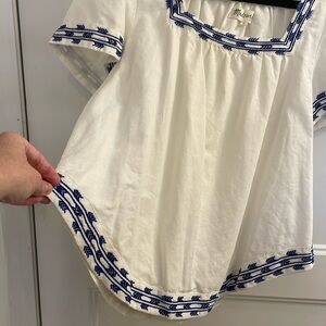 ❗️moving❗️Madewell flowey linen white and blue Mexican square neck blouse